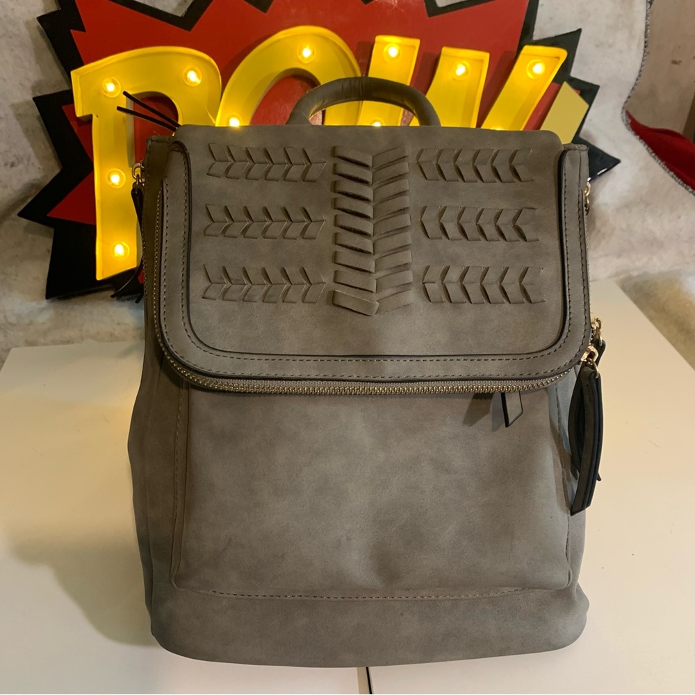 Grey Backpack Purse with Beautiful Design/Excellent Condition Faux Leather